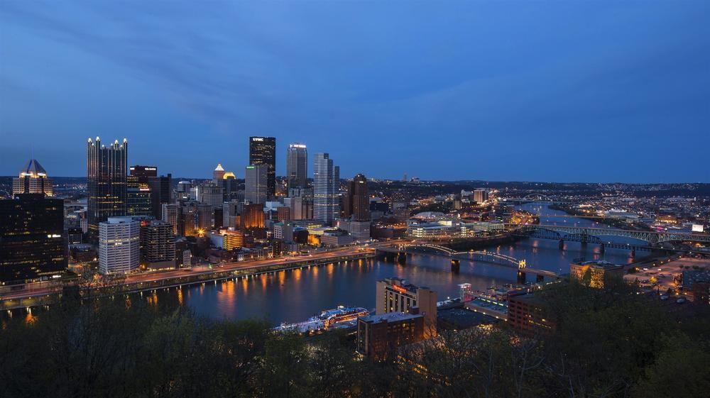 Sheraton Pittsburgh Hotel At Station Square Екстер'єр фото