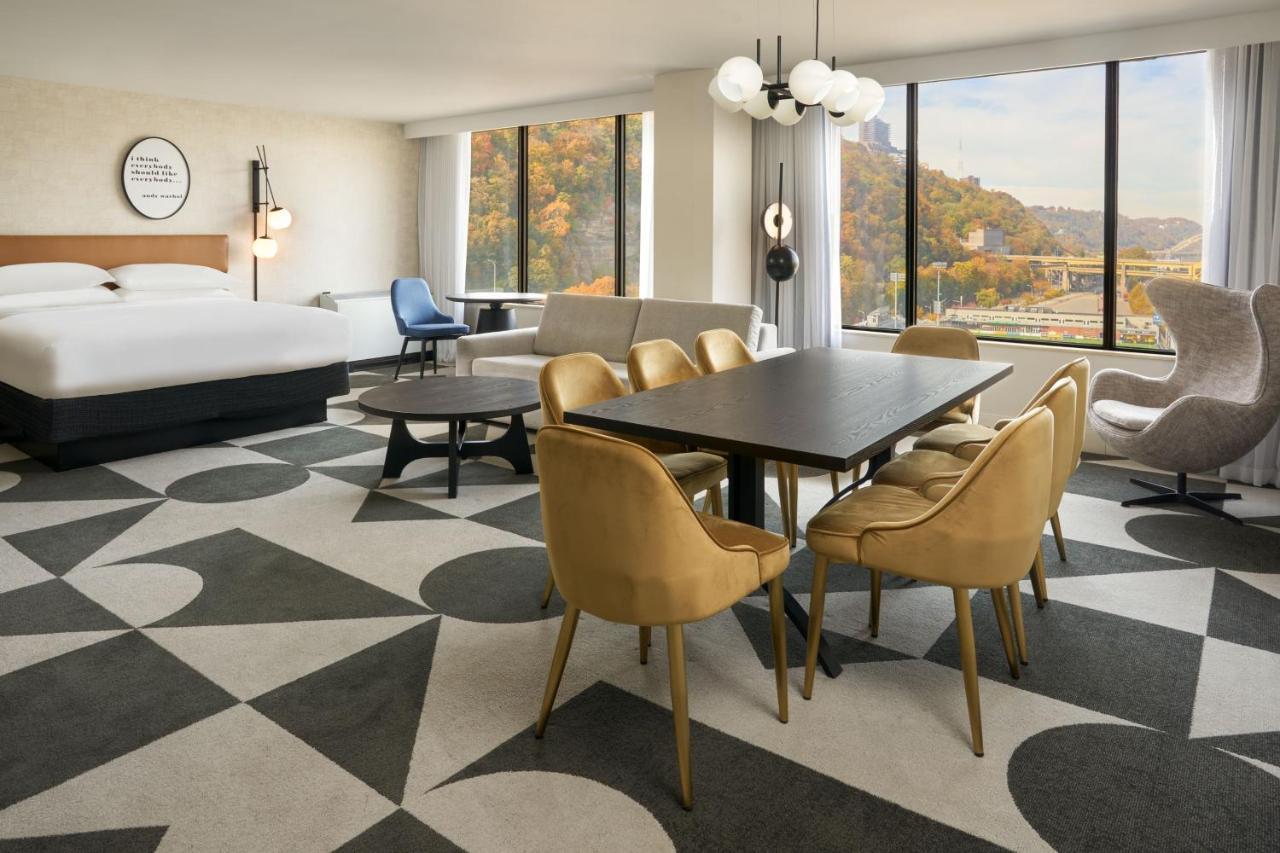 Sheraton Pittsburgh Hotel At Station Square Екстер'єр фото