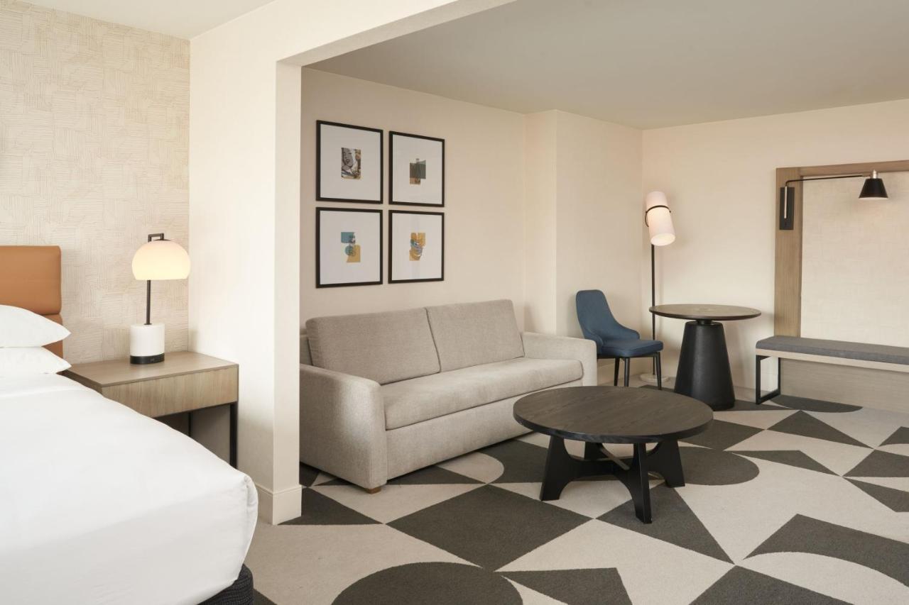 Sheraton Pittsburgh Hotel At Station Square Екстер'єр фото