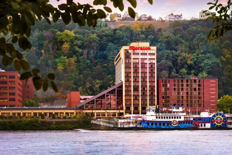Sheraton Pittsburgh Hotel At Station Square Екстер'єр фото