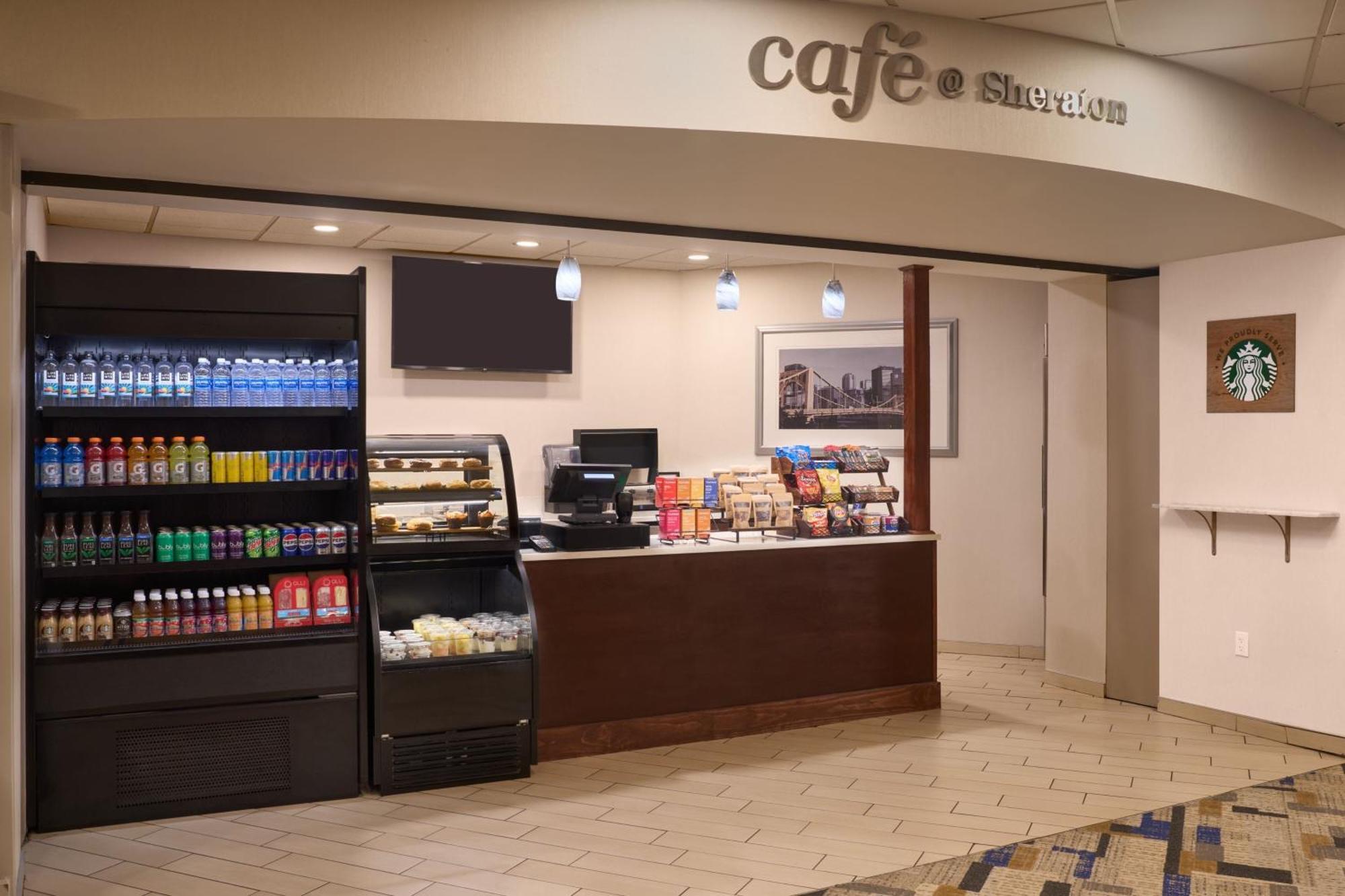 Sheraton Pittsburgh Hotel At Station Square Екстер'єр фото