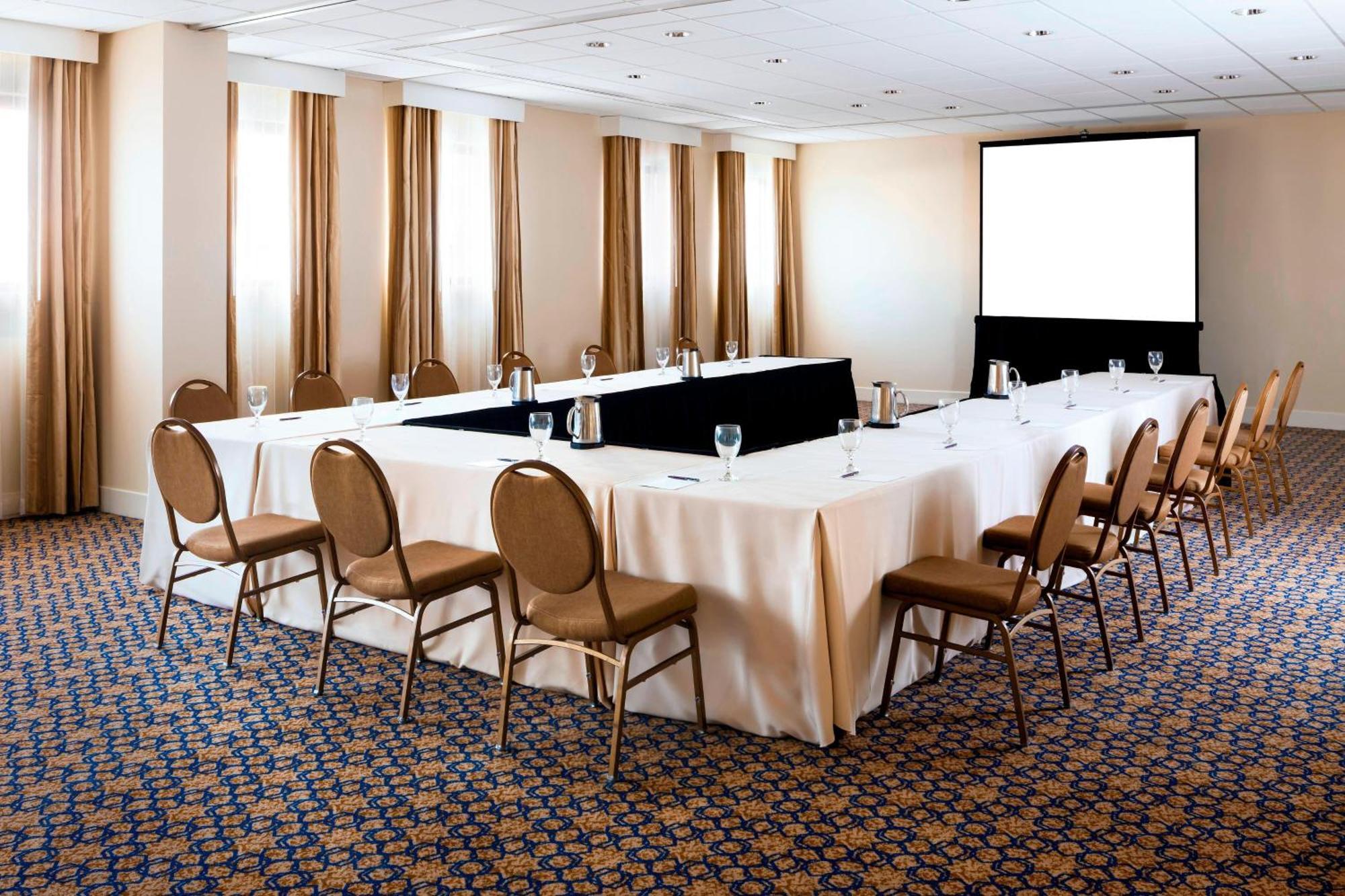 Sheraton Pittsburgh Hotel At Station Square Екстер'єр фото