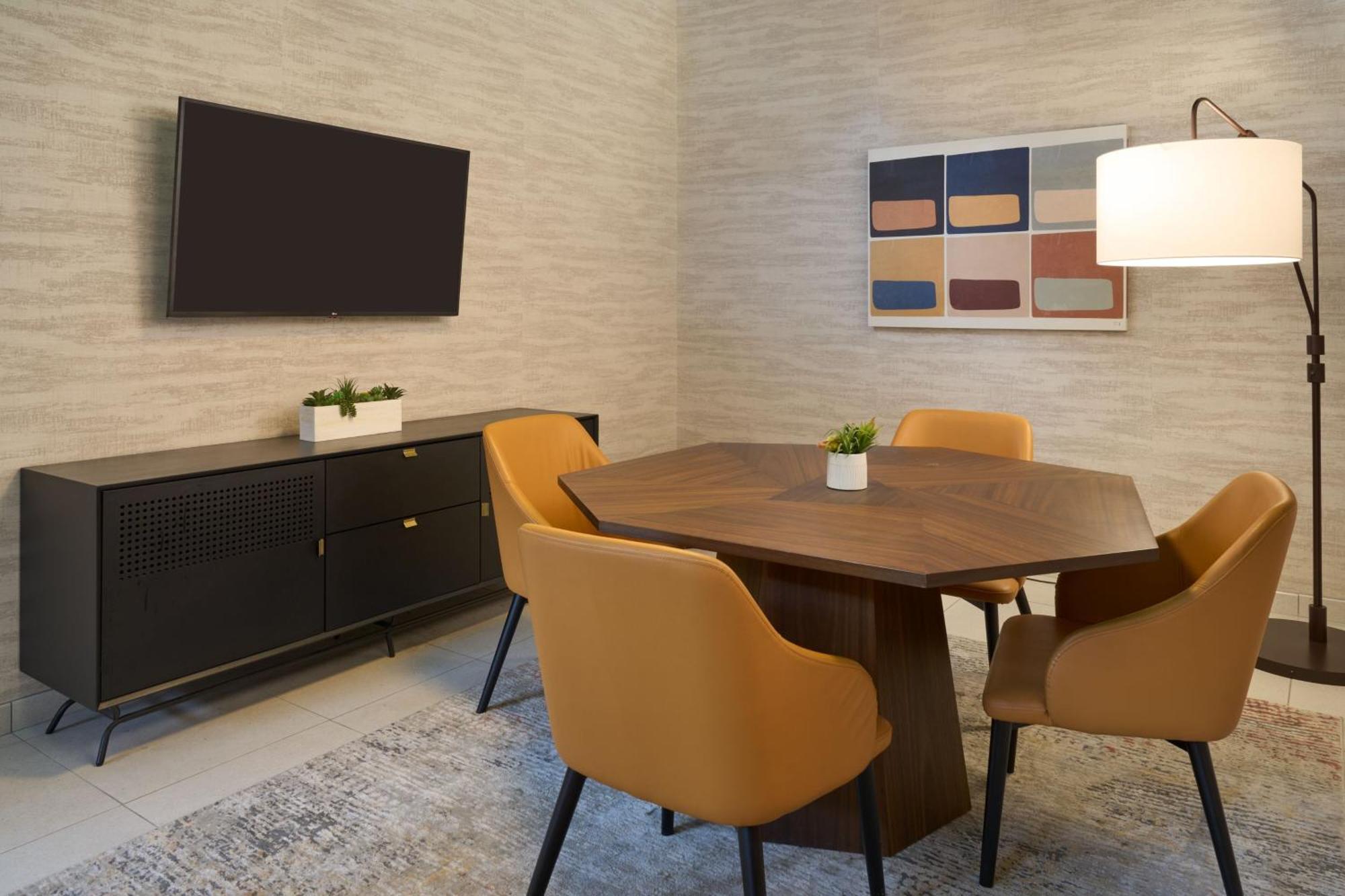 Sheraton Pittsburgh Hotel At Station Square Екстер'єр фото
