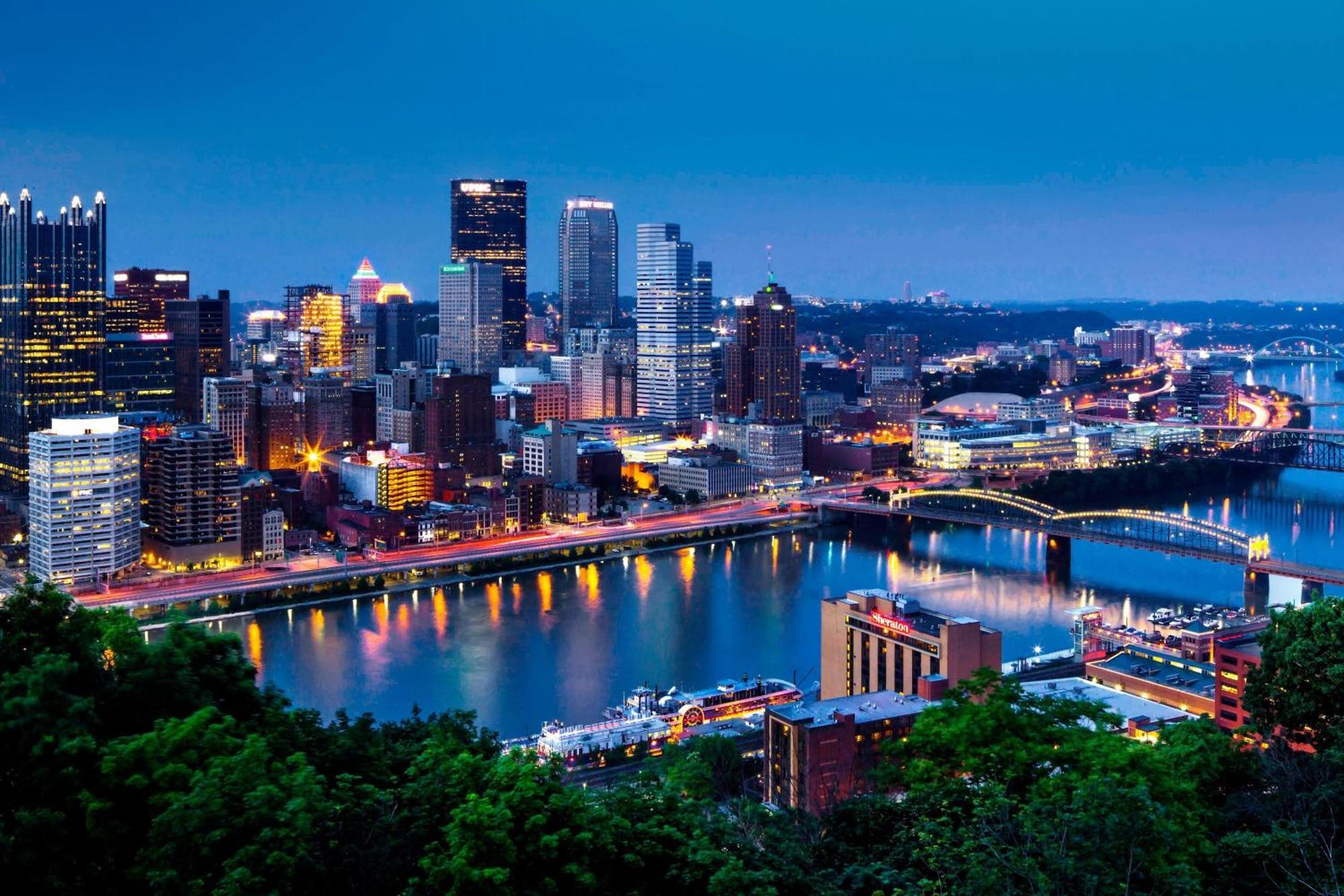 Sheraton Pittsburgh Hotel At Station Square Екстер'єр фото